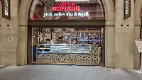 Rossopomodoro nella stazione di Torino Porta Nuova