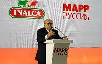 Luigi Cremonini, fondatore di Inalca e presidente del Gruppo Cremonini, illustra la nuova grande struttura distributiva -sorta a Mosca tramite la controllata Marr Russia-, nel giorno dell'inaugurazione il 13 febbraio 2020 alla presenza del del viceministro dell’Agricoltura russo Levin e del ministro italiano del Mipaaf, Bellanova