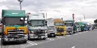 Camion fermi in Giappone