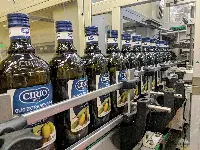Bottiglie di olio Cirio, Pietro Coricelli
