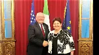 Il segretario Usa all'Agricoltura Sonny Perdue e il ministro delle Politiche Agricole Teresa Bellanova, nell'incontro a Roma il 30 gennaio 2020, nella sede del Mipaaf