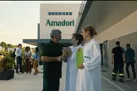 "Gente che ama", la nuova campagna pubblicitaria di Amadori