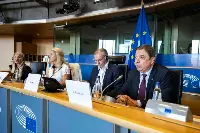 Il ministro spagnolo dell'Agricoltura, Luis Planas parla alla Commissione Agricoltura e Sviluppo Rurale (Bruxelles, 19 settembre 2023)