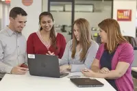 Giovani al lavoro
