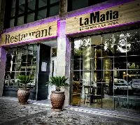 La Mafia se sienta a la mesa, tristorante in Spagna