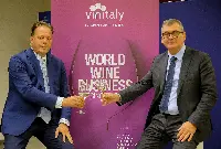 A sinistra Federico Bricolo (presidente di VeronaFiere) a destra Maurizio Danese (ad di VeronaFiere)