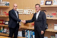 Sigla protocollo Camst-Hera. Da sin Francesco Malaguti, presidente Camst group e Orazio Iacono, AD Gruppo Hera