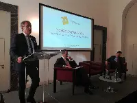 Santambrogio, De Molli, Momoli in conferenza