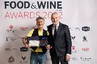 Alessandro Frassica premiato da Massimo Zaccari di Salumi Coati