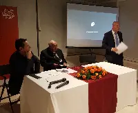Da sinistra Salvatore Stingo Presidente di Cooperativa Capodarco – Don Franco Monterubbianesi Fondatore di Cooperativa Capodarco – Giancarlo Fancel Presidente Genagricola