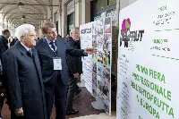Il presidente della Repubblica Sergio Mattarella visita in anteprima gli stand di Macfrut 2023, assieme al presidente della Fiera, Renzo Piraccini