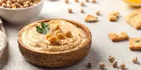 Ricetta a base di legumi hummus