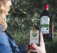 Chiara Coricelli, AD Pietro Coricelli, verifica tracciabilità con QR Code, grazie alla tecnologia Blockchain