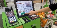 Cassa automatica in un supermercato