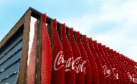 Un edificio della Coca-Cola