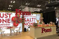 Stand di Pomì Usa al Summer Fancy Food di New York