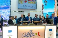 Il ministro dall'Agricoltura, della Sovranità Alimentare e delle Foreste, Francesco Lollobrigida, visita lo stand italiano a Seafood Expo Global (Barcellona, 25-27 aprile 2023)