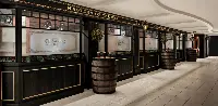 L'esterno del pub Oceanic Baldin a bordo di Msc World Europa