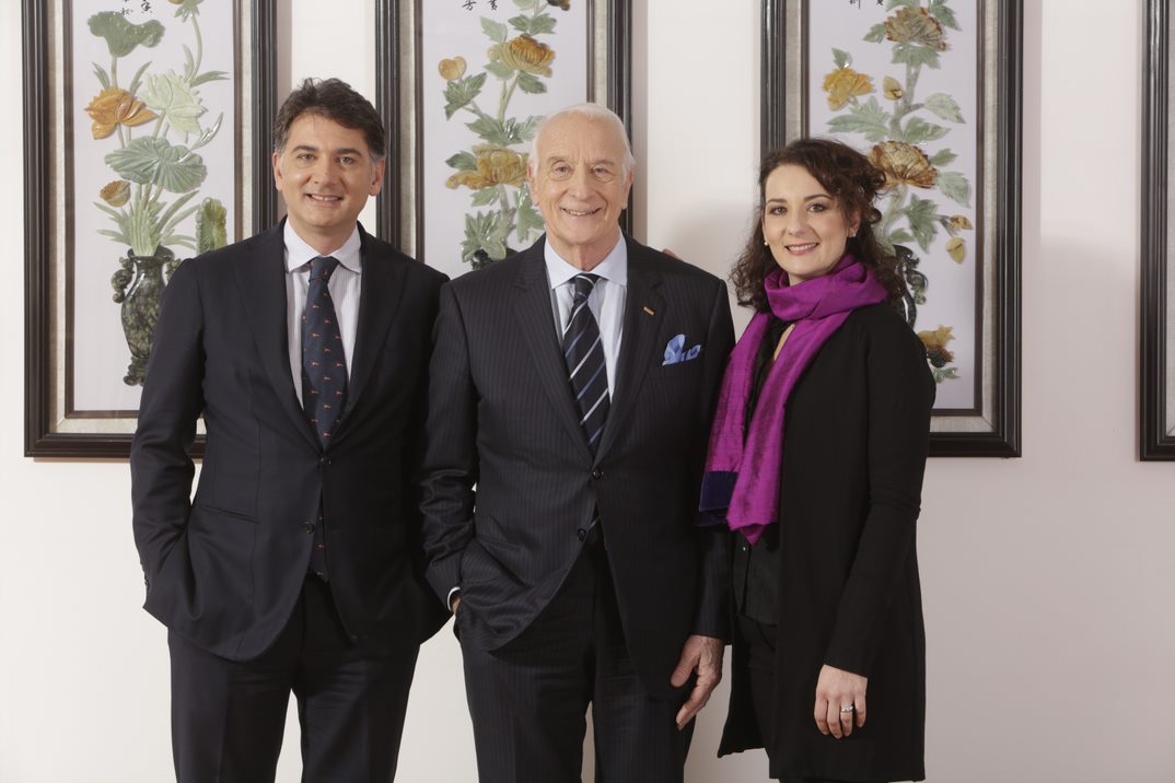Famiglia Calcagni. Da sx, Riccardo Calcagni (Ad Besana); Pino Calcagni (Presidente); Vittoria Calcagni (relazioni esterne)