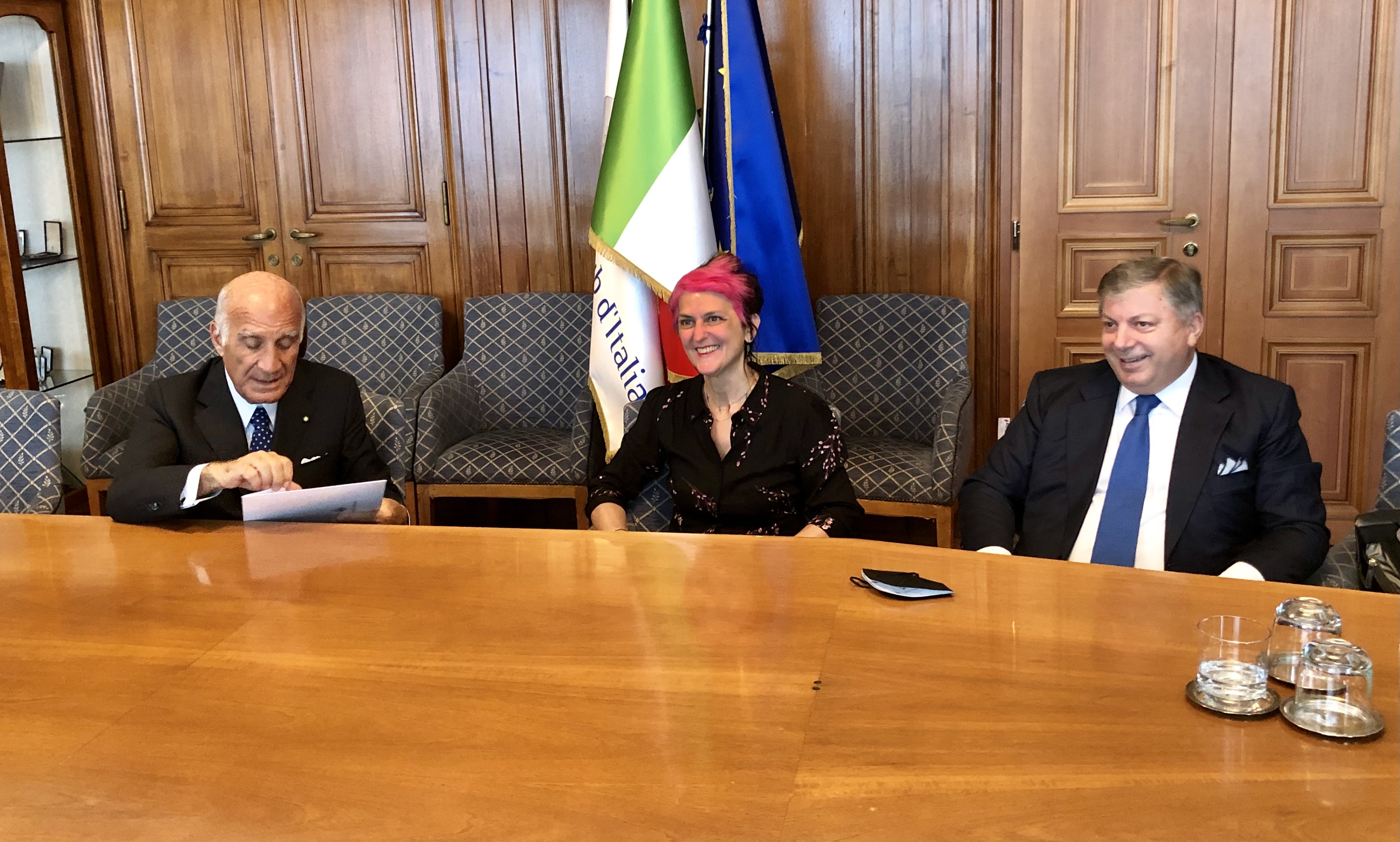 da sx Angelo Sticchi Damiani, Presidente ACI; Cristina Bowerman, Presidente Associazione Italiana Ambasciatori del Gusto; Gerardo Capozza, Segretario Generale ACI