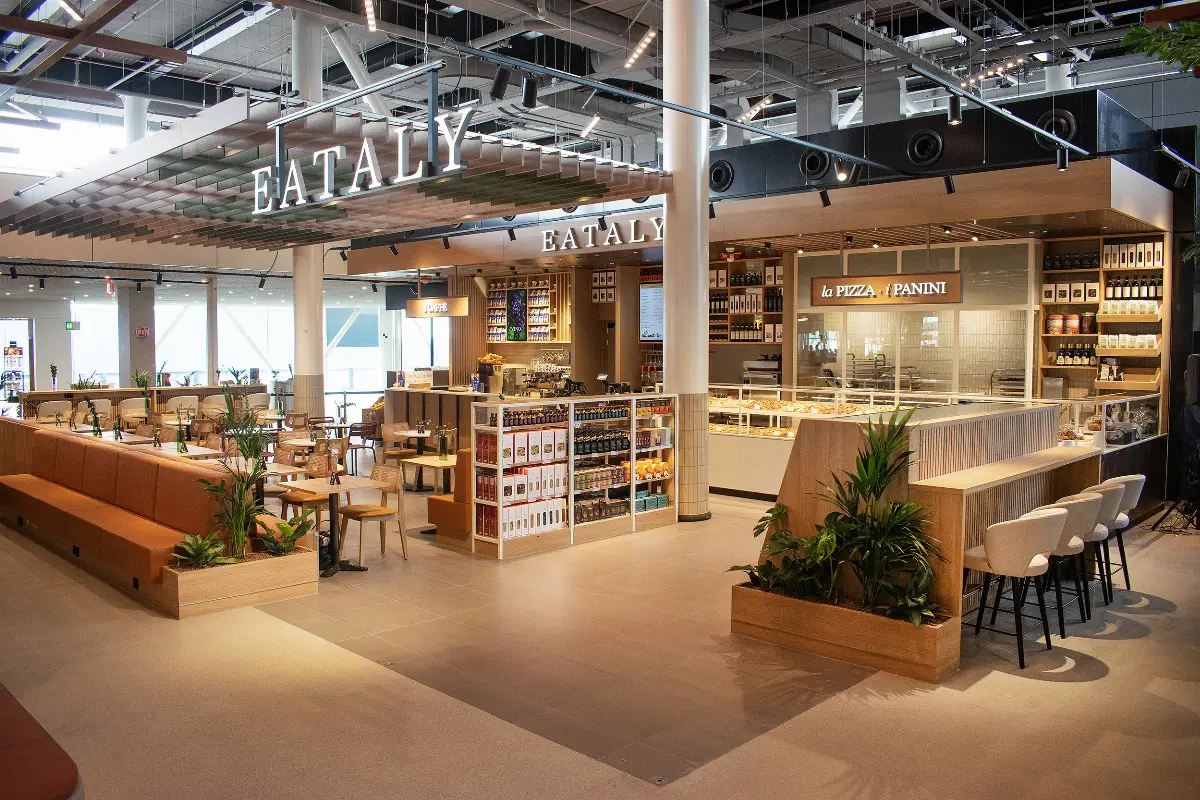 Eataly alll'aeroporto di Amsterdam Schiphol, nella Lounge 1 (area Schengen)
