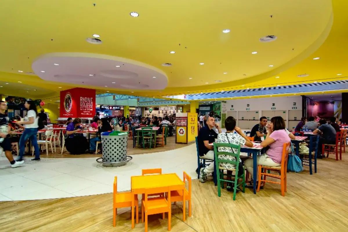 La app Sooneat arriva nelle food court dei centri commerciali