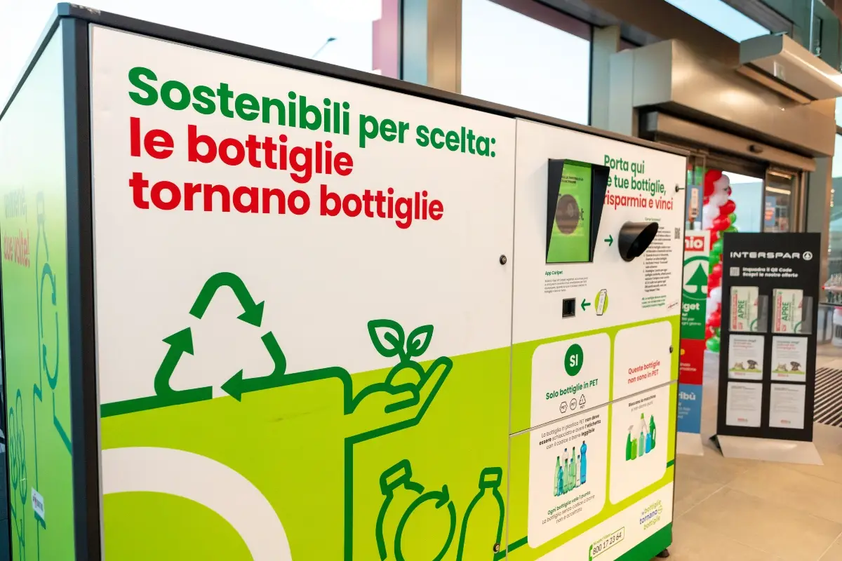 Ecocompattatore presso punto vendita Despar Nord