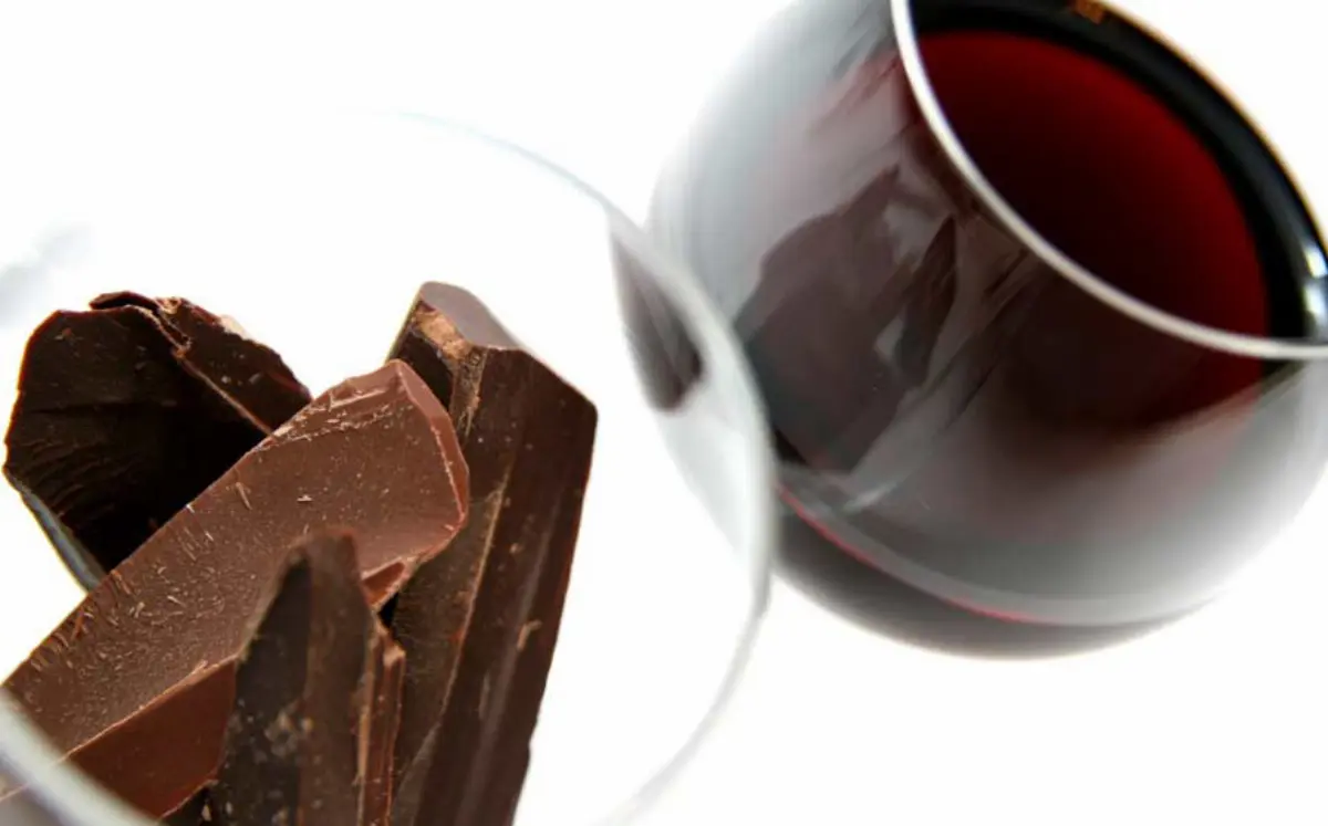 Primitivo Dolce Naturale e cioccolato