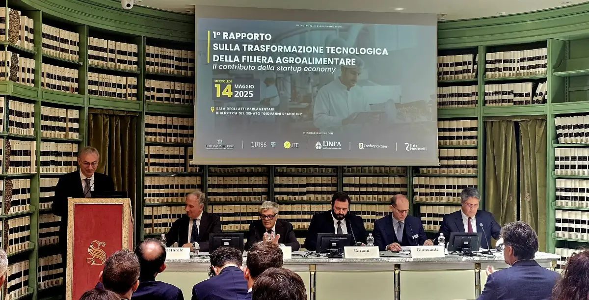 Presentazione 'Rapporto sulla Trasformazione Tecnologica della Filiera Agroalimentare. Il Contributo della Startup Economy'. Senato, 14/5/2025