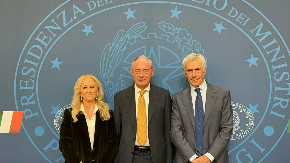 Da sinistra: Margherita Mastromauro, presidente dei Pastai di Unione Italiana Food, Adolfo Urso, ministro delle Imprese e del Made in Italy, Paolo Barilla, presidente di Unione Italiana Food