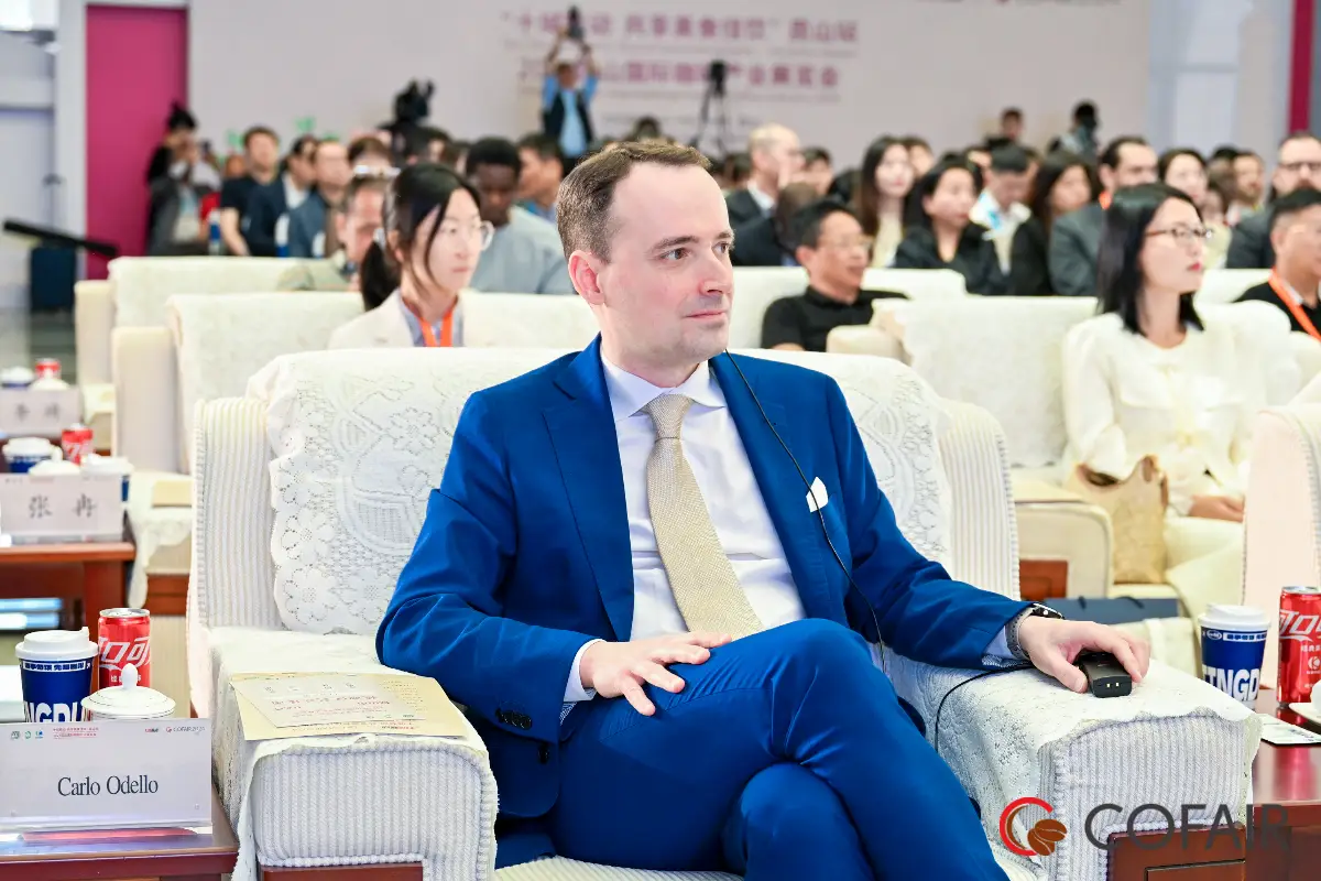 Catlo Odello predidente International Coffee tasting