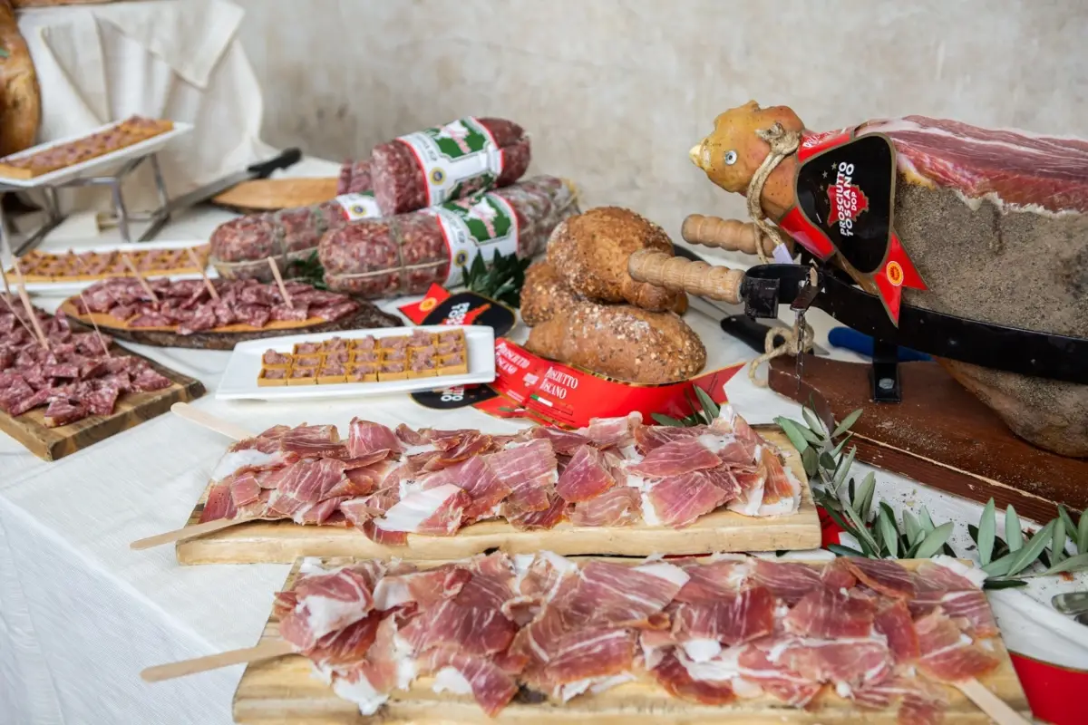Tipici salumi toscani
