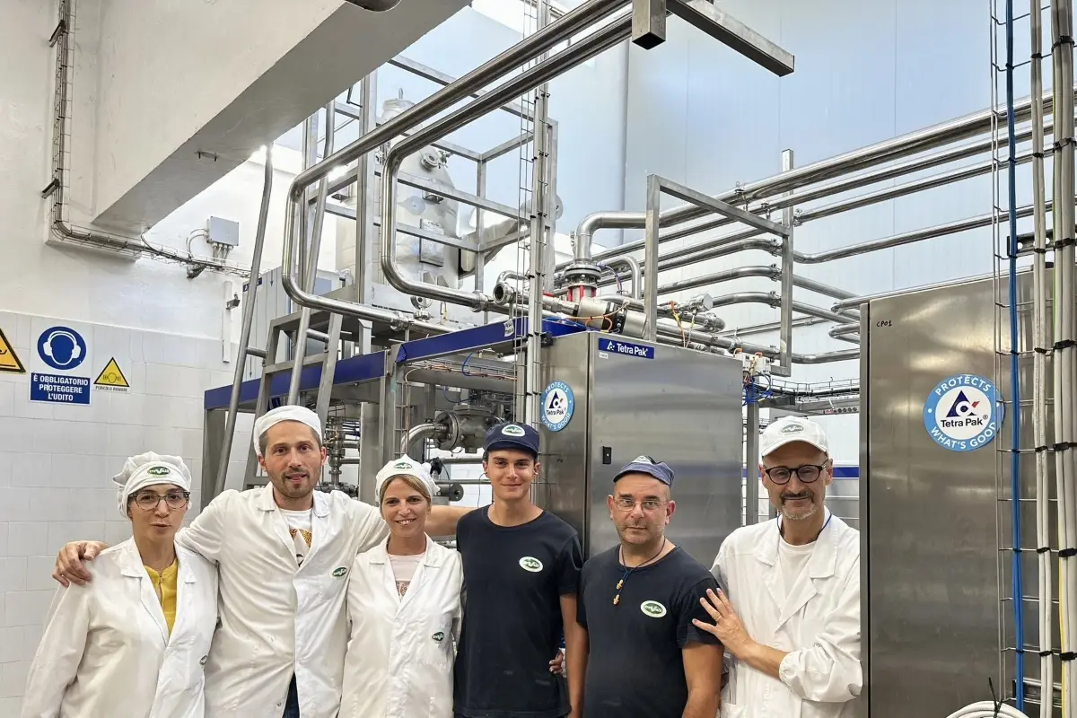 Stabilimento Uht TreValli Cooperlat a Jesi (AN)