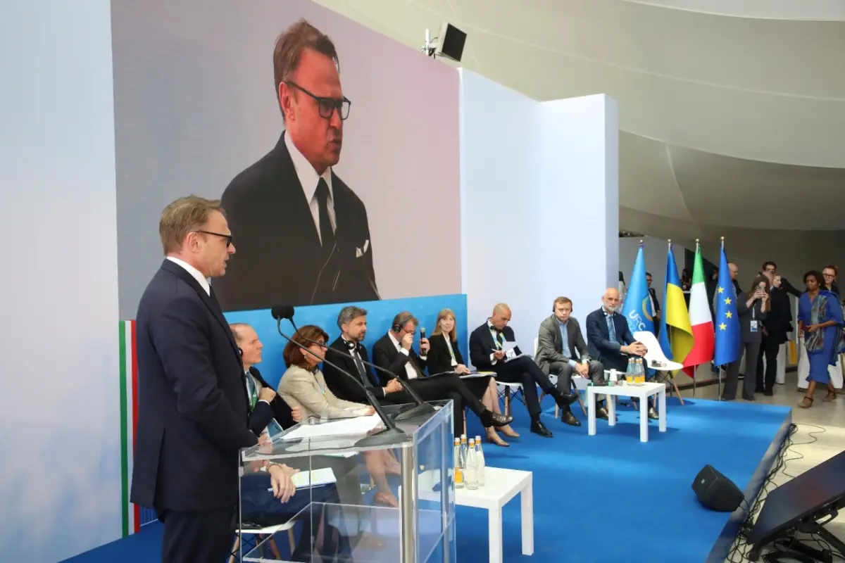 Il ministro dell'Agricoltura, Francesco Lollobrigida, interviene alla Ukraine Recovery Conference (Roma, 11 lugli 2025)
