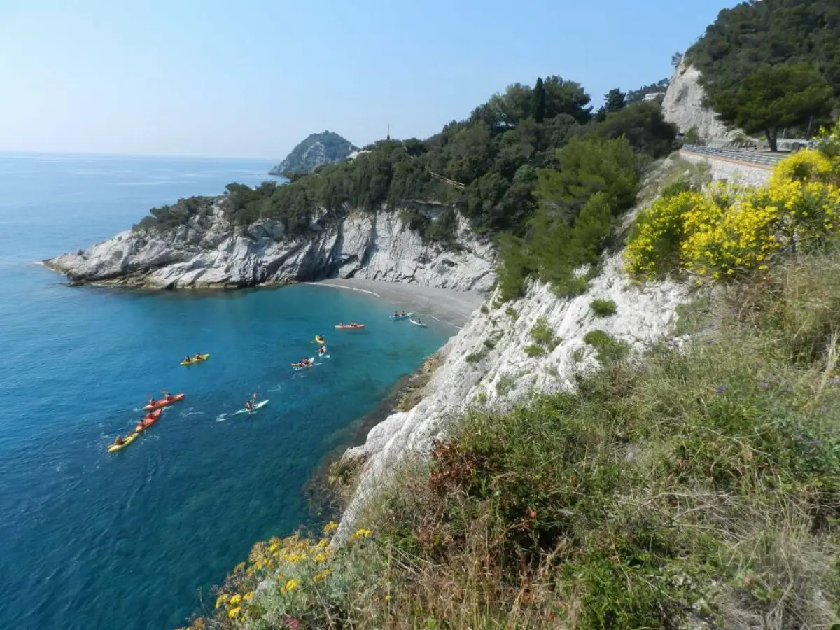 Area marina Il Golfo dell'isola a Spotorno (SV)