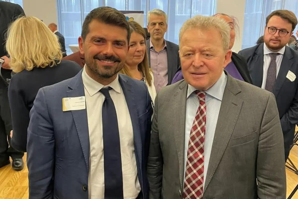 L'assessore all'Agricoltura della Regione Emilia-Romagna, Alessio Mammi, assieme al commissario Ue all'Agricoltura, Janusz Wojciechowski