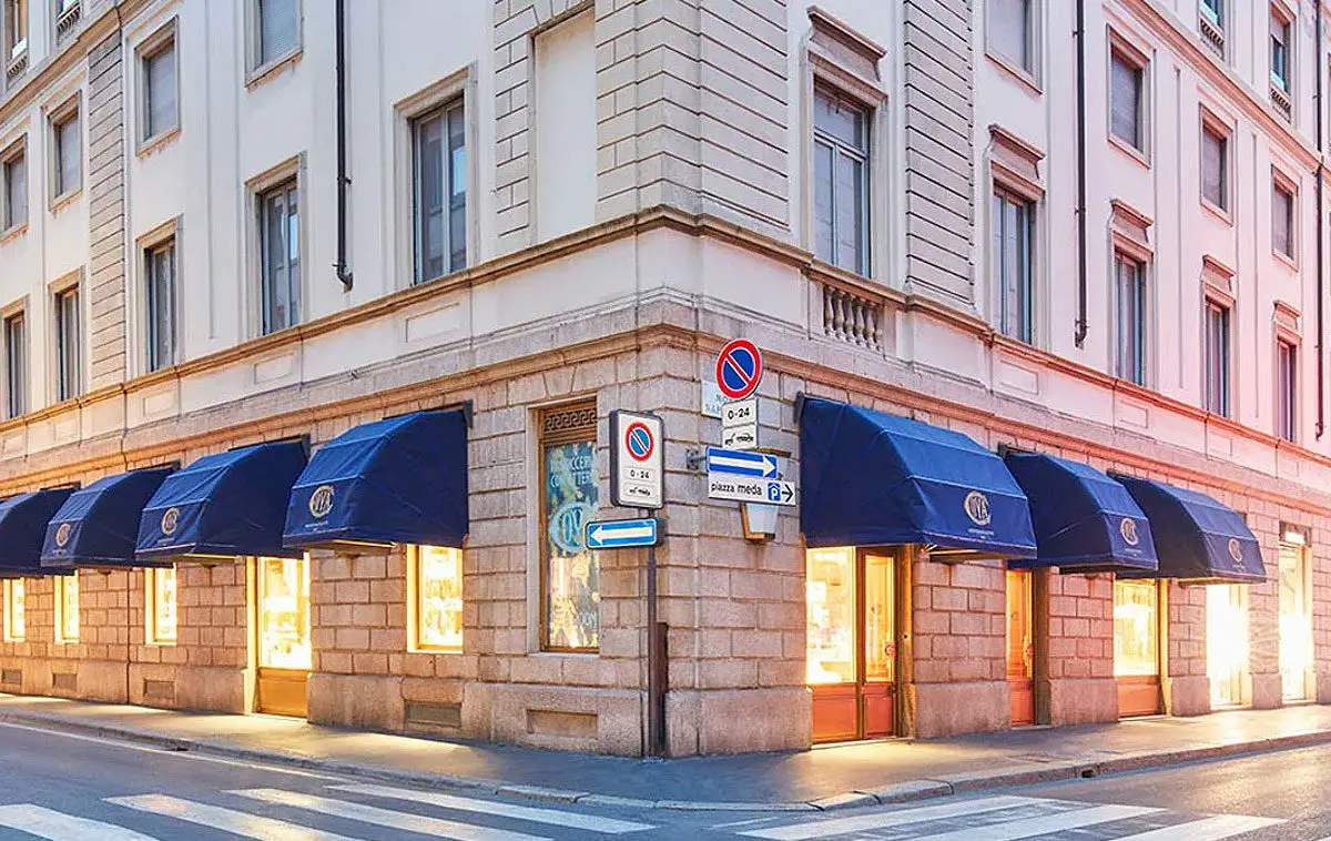 Pasticceria confetteria Cova a Mllano