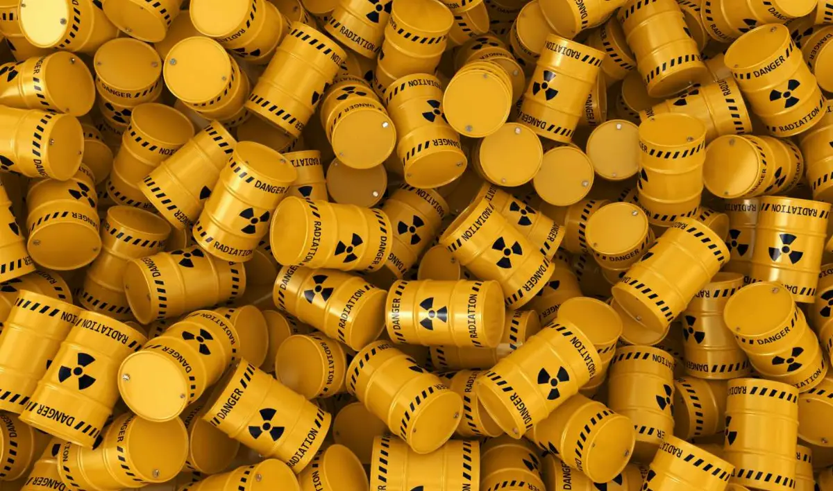 Bidoni-scorie-e-deposito-nucleare