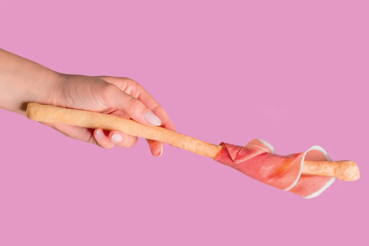 Prosciutto di Parma su un grissino