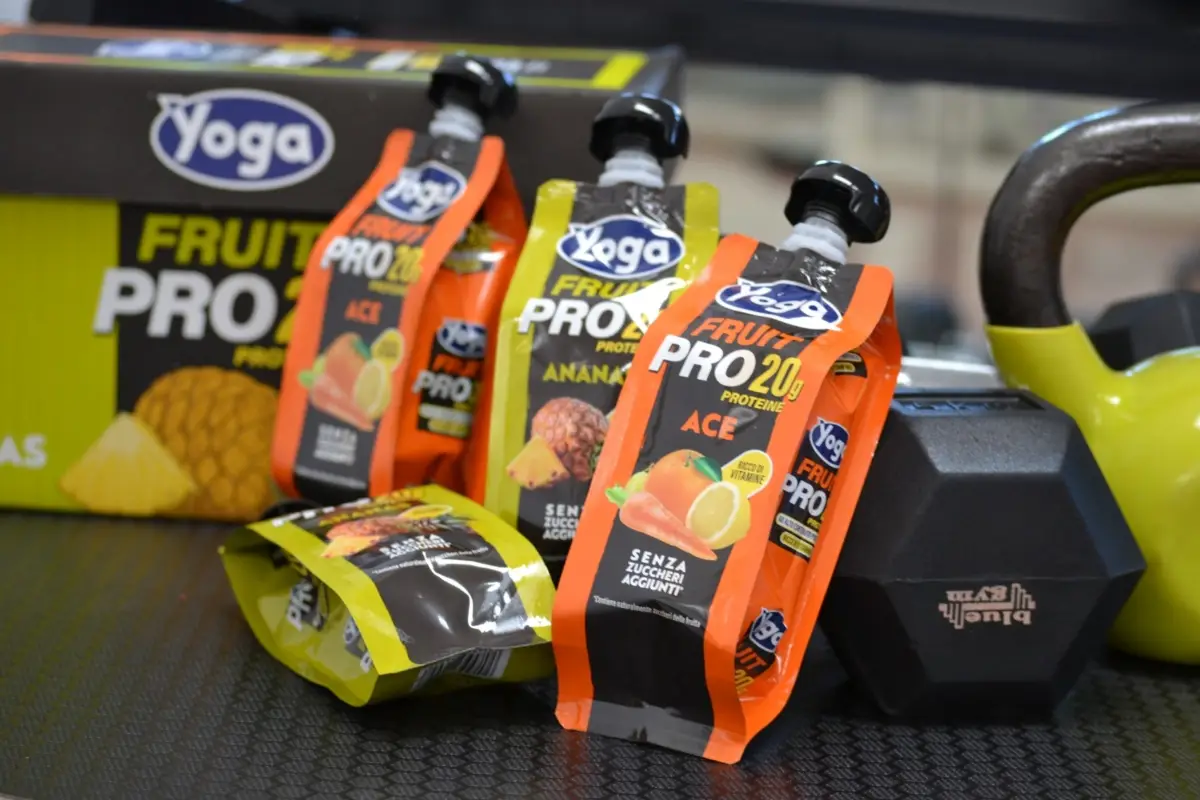 Yoga Fruit Pro 250 ml
