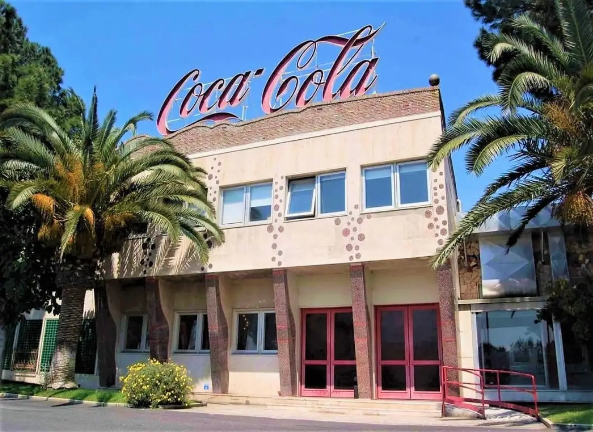Sibeg, imbottigliatore Coca Cola in Sicilia