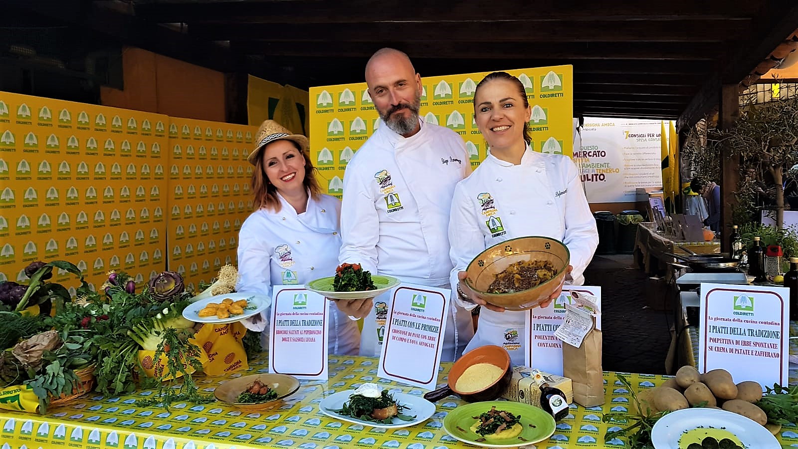 Agrichef di Coldiretti che al mercato di Campagna Amica del Circo Massimo a Roma hanno presentato i piatti della tradizione contadina