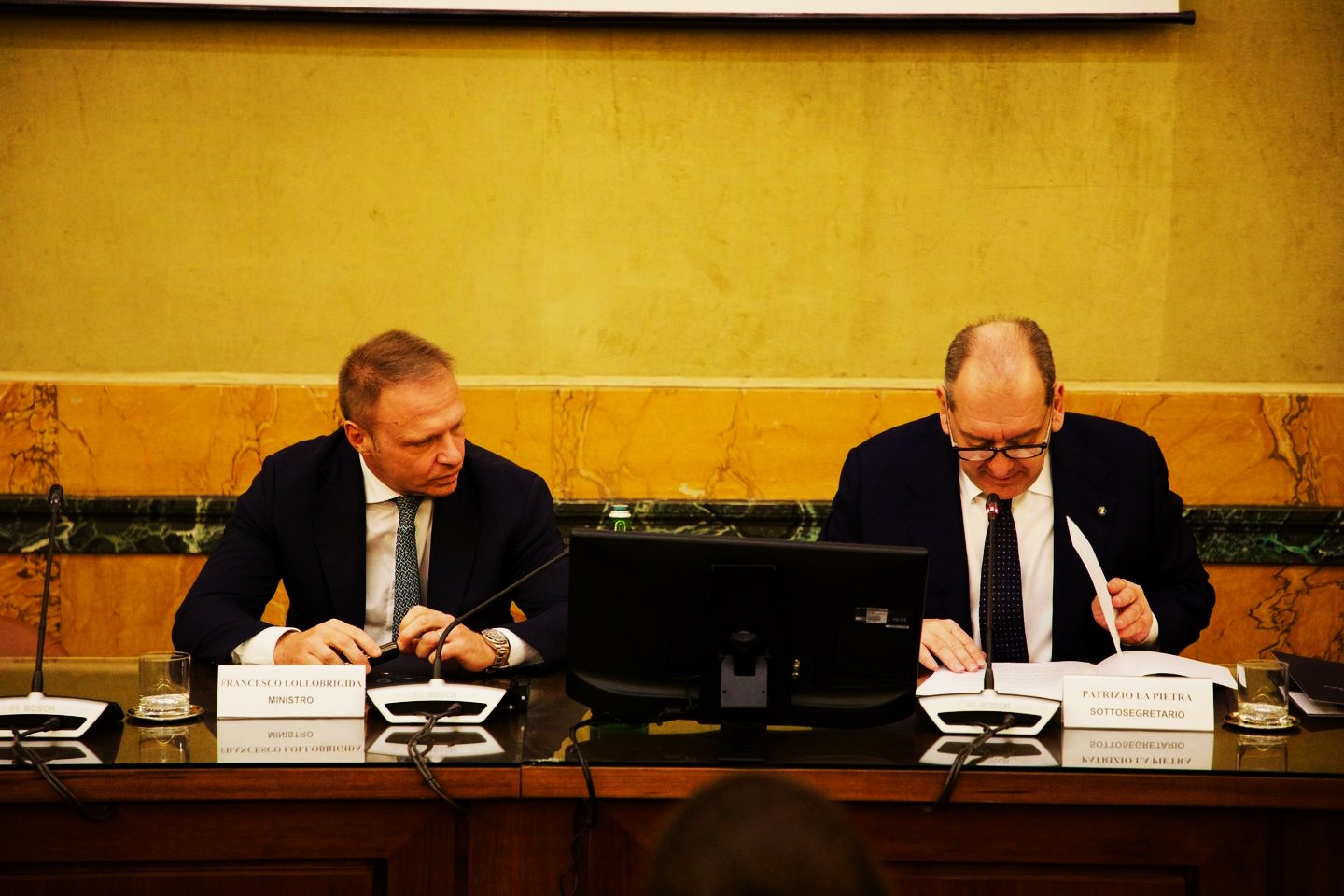 Masaf: a sinistra il titolare del dicastero, ministro Lollobrigida; a destra il sottosegretario, senatore La Pietra