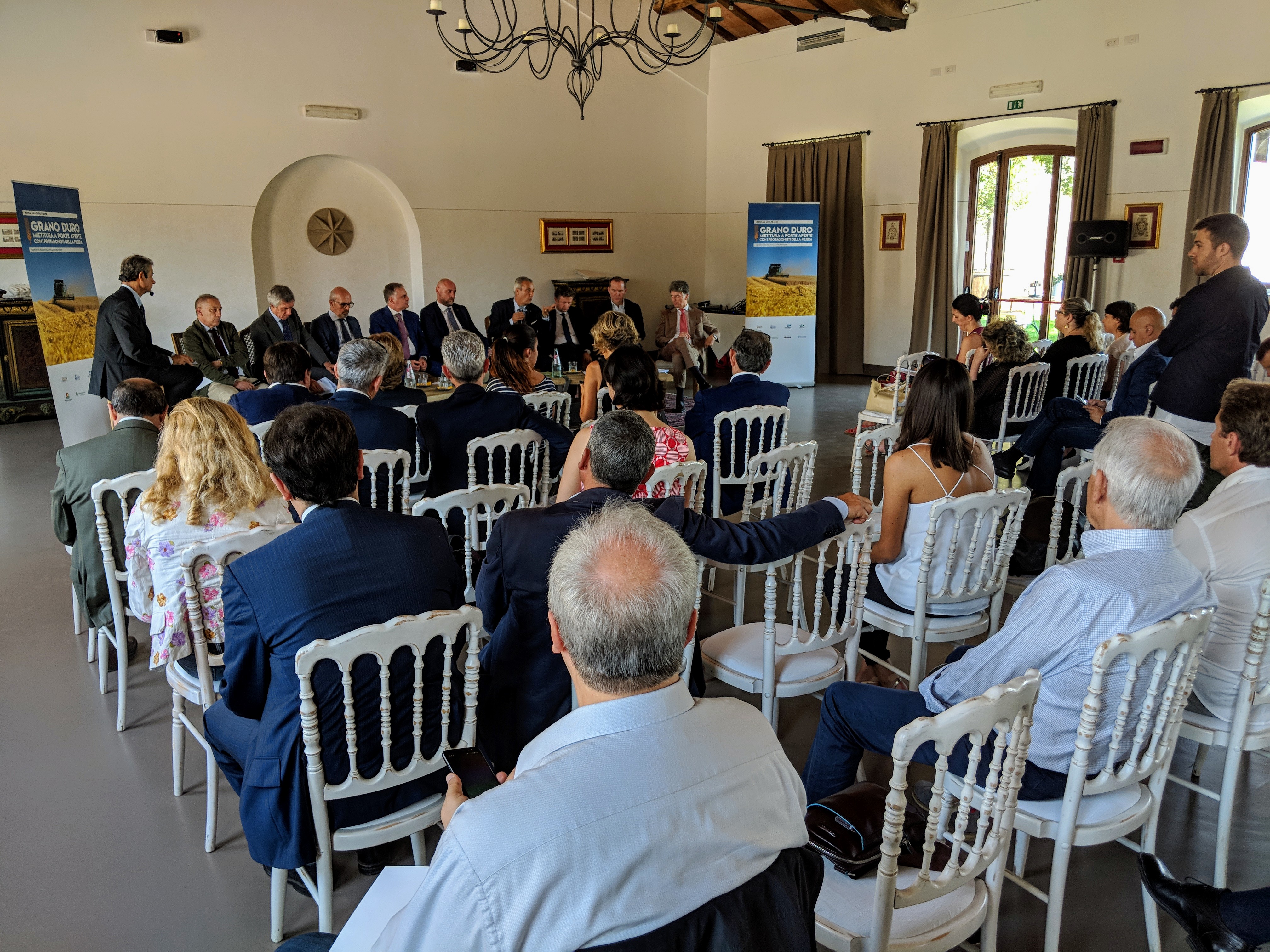 Conferenza "Grano duro: mietitura a porte aperte con i protagonisti della filiera" tenutasi a Roma in data 6 luglio 2018