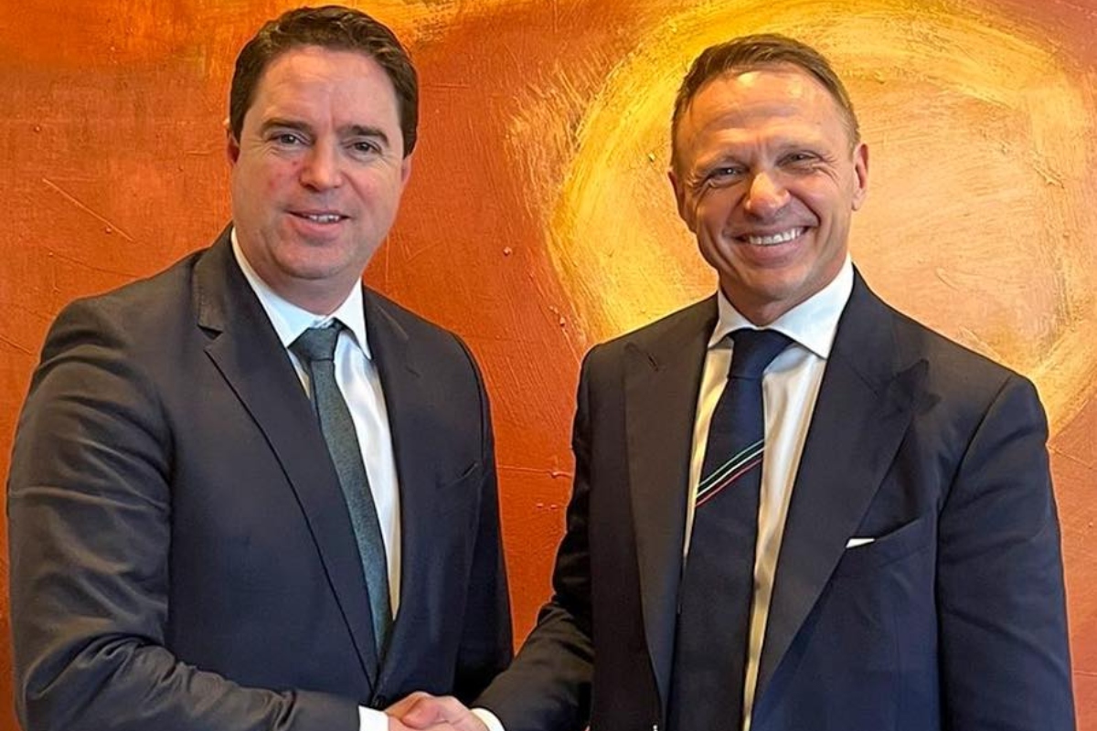 Il ministro dell'Agricoltura, Francesco Lollobrigida (a destra) assieme al suo omologo irlandese Martin Heydon