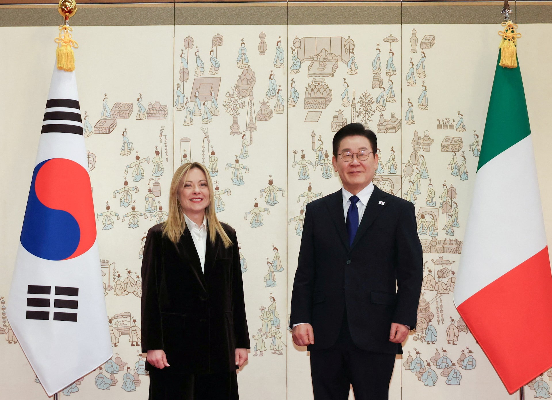 Incontro a Roma tra la premier Giorgia Meloji ebl presidente della Corea del Sud Lee Jae Myung