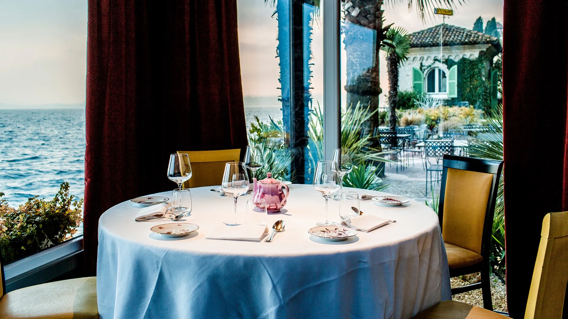 Il Lido 84 di di Riccardo e Giancarlo Camanini a Gardone Riviera (Brescia) alla posizione n.16 della classifica The world best restaurant 2025