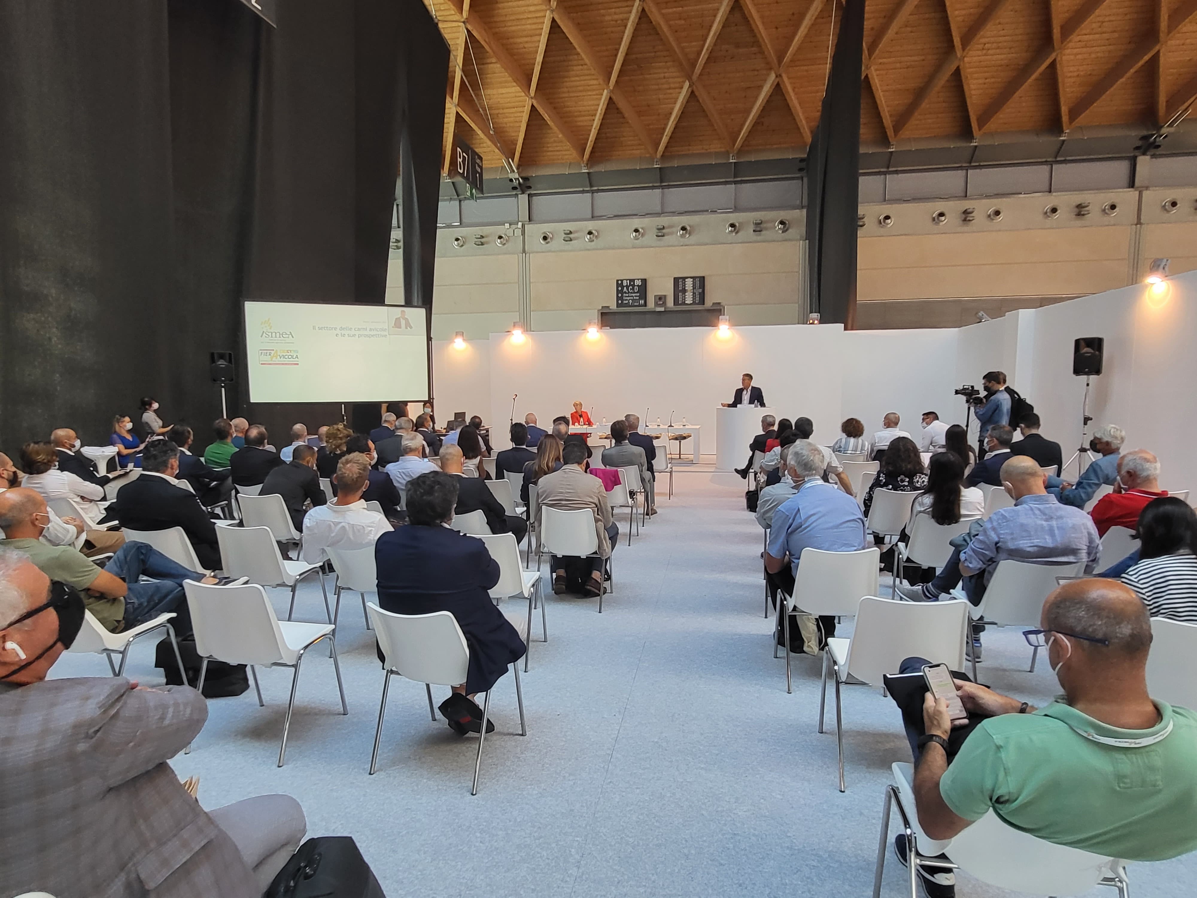 Evento "Il futuro del mondo avicolo tra innovazione e convenienza" promosso da Gidoweek in occasione dell'edizione 2021 di Fieravicola