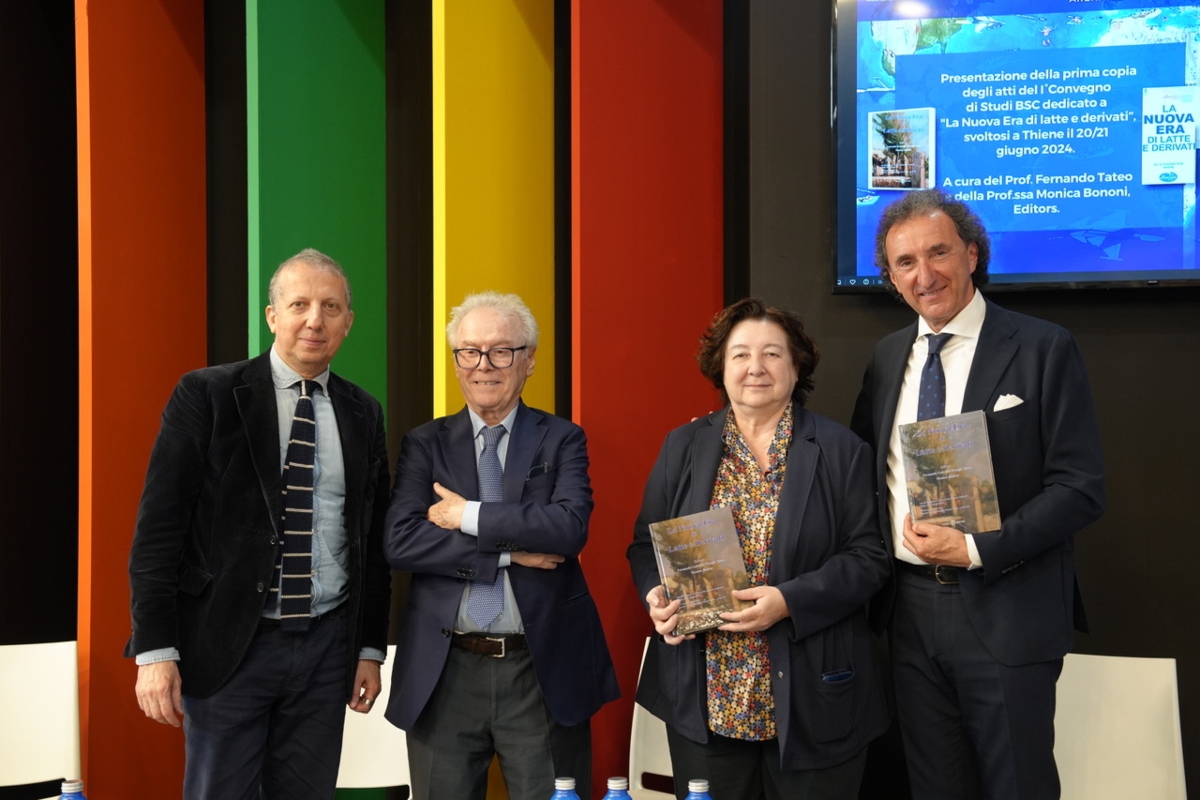 Da sinistra: Camillo Langone, Fernando Tateo, Monica Bononi, Roberto Brazzale (Tuttofood 2025)
