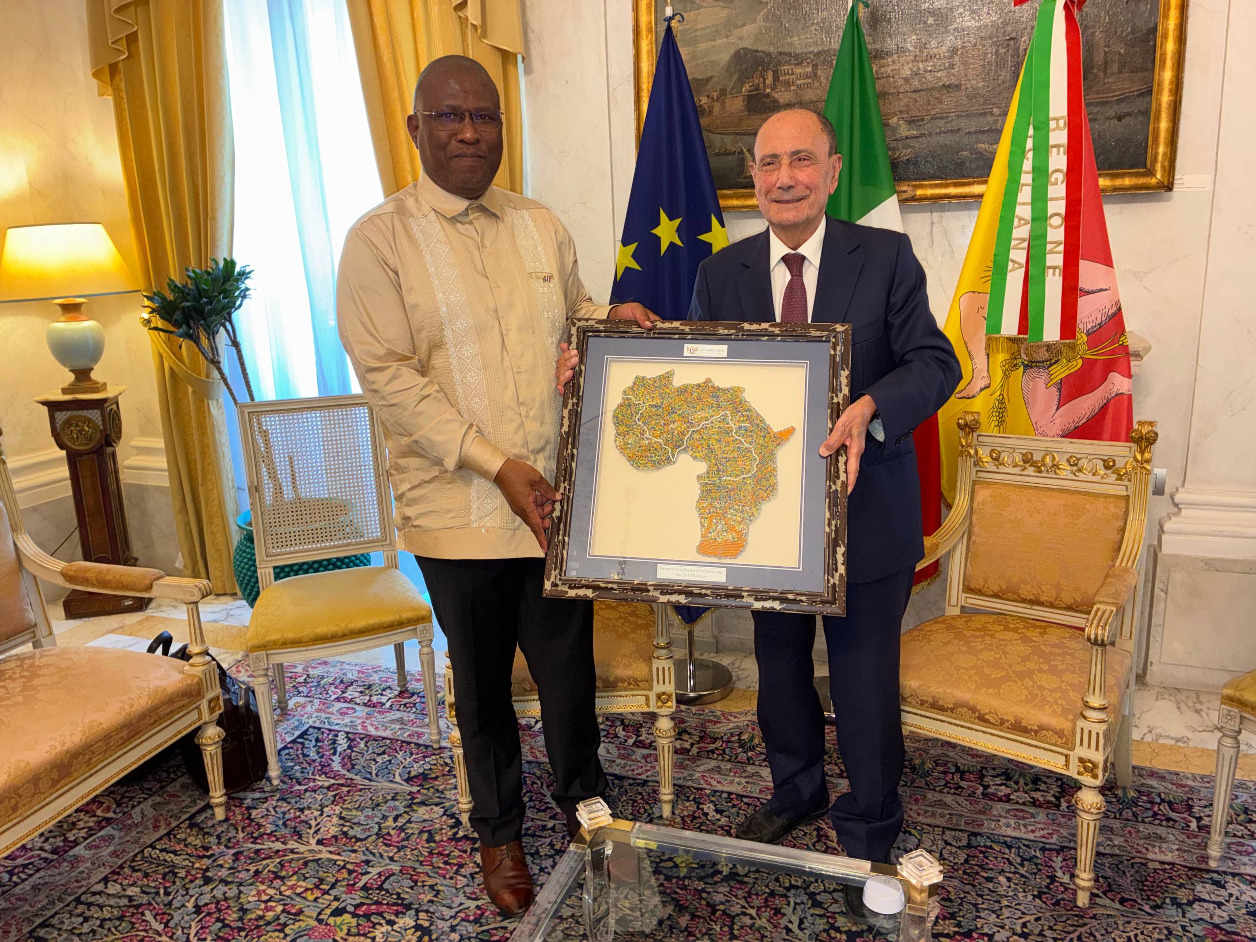 Il presidente Regione Sicilia Renato Schifani riceve il premier della provincia sudafricana dell’Eastern Cape Lubabalo Oscar Mabuyane,